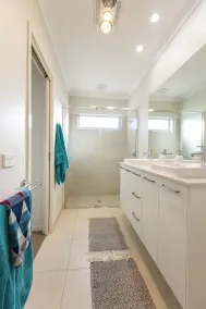 A spacious, light-filled home, a stone's throw from the water - Image 3