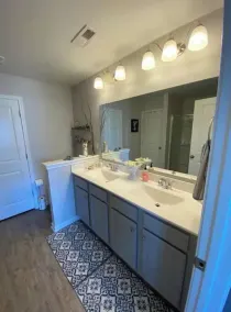 Sweet Dreamin' Stylish townhome all your own! - Image 4