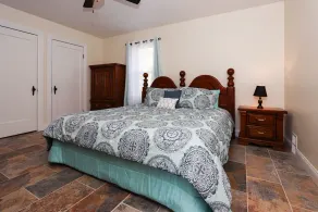 The 1801 House: A beautiful historic home in the Ste Genevieve Historic District - Image 5