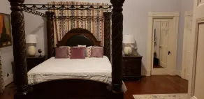 The Budd-Pafford House - The Exploration Suite - Image 5