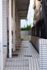 SHIZUKURIA MINAMIGYOTOKU - Image 4