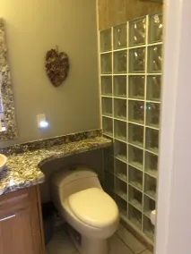 Condo with stunning view of Lake and Mountains - Image 4