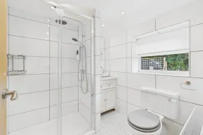 Host & Stay - Merrow Cottage - Image 3