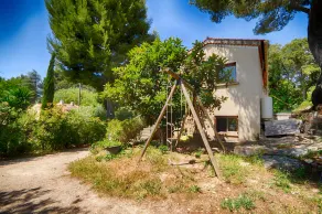 Piscine chauffée sécurisée, appartement climatisé dans villa à  800 m de la mer - Image 2