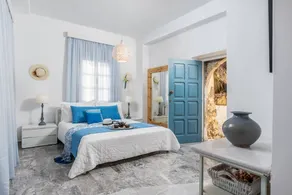 Villa Kallergi Athena 12 guests, concert piano&pool,sea view, 200+ year old vine - Image 3