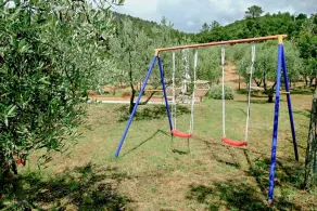 Typical farmhouse with private pool between Pisa and Siena - Image 2