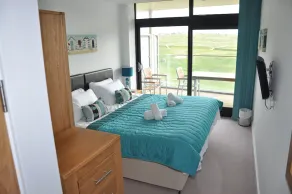 Sea View of Fistral Beach and Golf Course, 9 Pearl Apartments - Image 3