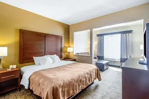 HOTEL WORLD Inn and Suites - Image 2