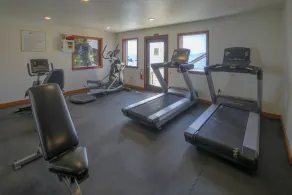 Gallows Point 10A, Ocean Front Elegance - 5-Star Amenities - Image 2