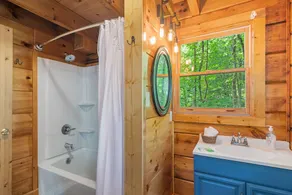 Blue RIdge Pkwy, Jefferson Sleeps 4 - mult. cabins avail. contact us for groups - Image 2