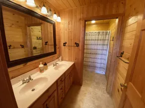 Sandy Bottoms Chalet - Image 4