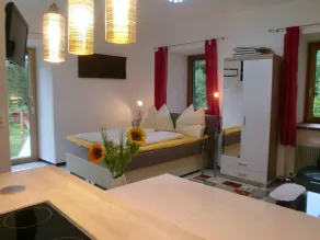 Apartamento com Jardim (+ acesso ao lago em Weissensee) - Image 3