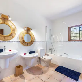 Green & Blue Villas - Villa Can Cardona - Image 2