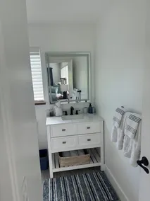 Newly Remodeled 4 Bedroom House w Private Pool - Image 3