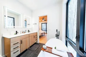 Luxury Mountain Retreat: Skiing, Hiking, Sauna - Image 5