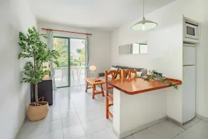 Lanzahost Casa Cala - Image 4