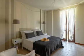 Villa garden 3 rooms 7 bed garage wifi Gardasee (CIN IT017164C25S8NZEZ8) - Image 4