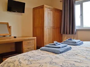 2 bedroom accommodation in Howey, near Llandrindod Wells - Image 5