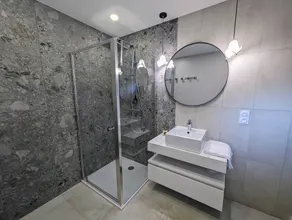 Le Cémarose, gîte di charme con jacuzzi, terrazza e vista incantevole a Epernay - Image 2