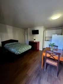 Stay Lodge Woodstock - Image 4