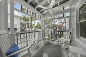 Designer Home in SeasideFL, 272 feet to beach, + 2 Bikes! - Image 5