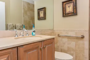 Fisherman's Cove Condominium B306 - Der Maarten - Image 2