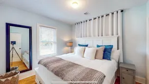 Cheerful Four Bedroom home conveniently located - Image 3