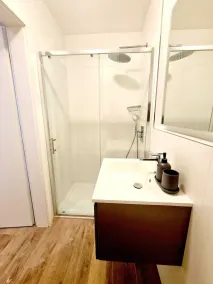 One bedroom Flat in center - Image 3