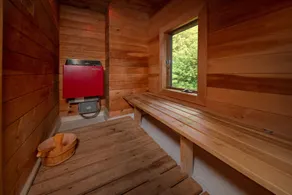 \"The Crooked House\" with A/C and sauna on private wooded lot near Killington - Image 3