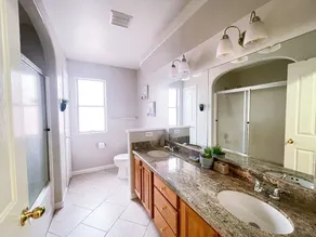 1 Story 5 Bedroom, RV Parking, Hot Spa, Must See Strip View! - Image 3