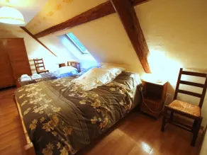 Maison familiale à Orbey, 3 chambres, parking privé, espace vert, jeux pour enfants - Image 4