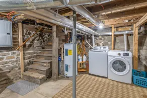 Cozy Adirondack Loft Near Lake Champlain & George, Hiking and Historical Sites - Image 2