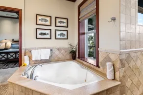 Highly upgraded, Ocean View Kolea Penthouse - Image 5