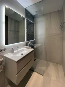 Luxury villa 10 min. to the beach with pool, garden, 3 bedrooms, 3 bathrooms - Image 5