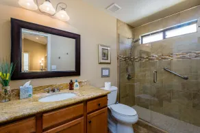 5BR Luxury Oasis, 3 King Beds, 2 Master Suites, Game Room, Heated Pool, Chandler - Image 5