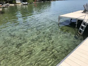 Luxury Modern Waterfront Cottage - Image 2