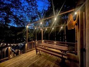 Streamside Family Lodge w/ fireplace, game room, sauna, multiple pools & skiing - Image 5