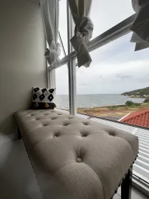 AC, WiFi, cable & 24/7 security, Pool, beachfront, views of Kingston harbor. - Image 2