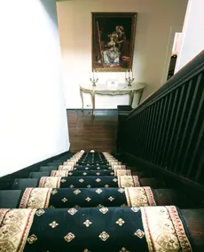 The Edgcote Room in Historic Holladay House - Image 3