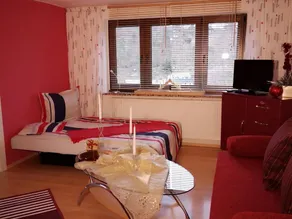 Ferienhaus am Waldbad Brunn - Image 2