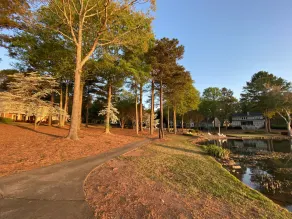 Lake House Escape-Reynolds-Plantage - Image 4