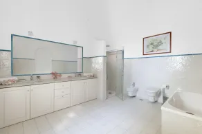 Villa Affascinante - Villa with direct sea access - Image 5