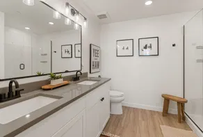 Mane Stay at Terra condo - Image 3