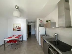 CALVI, T2, Vue mer, Wifi, plage et centre à 5 mn, Climatisé, 4personnes - Image 5