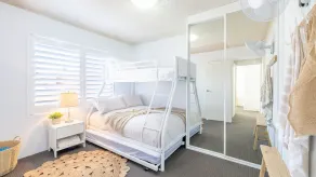 Bella Vista, 8-19 Shoal Bay Rd - views, air con and Wi-Fi - Image 4