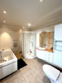 Grande propriété de 800m2 couchages jusqu’à 42, pour séminaires, célébrations… - Image 4