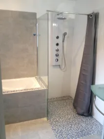 411125555496 - Image 3