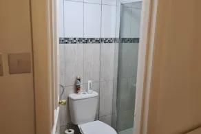4Br-2Ensuite-10minCentralLondon-Sleeps11-Parking - Image 3