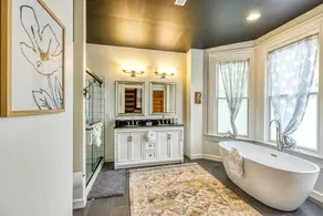 Huge 6 bed, 3.5 Bath Home 2 KING BEDS FAMILY SHAW NEIGHBORHOOD - Image 5