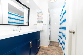 🏝 Sandy Hooked  2Bed1Bath Remodelled Pine Cottage - Image 3